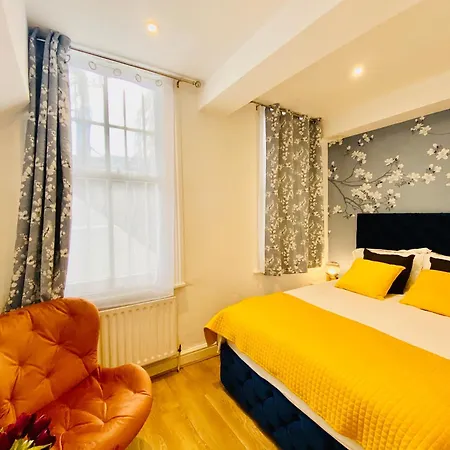 Blossom Apartment With Garden London Exterior foto